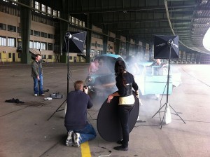 Shooting mit dem Chevy 57 auf dem Vorfeld des Flughafen Tempelhof